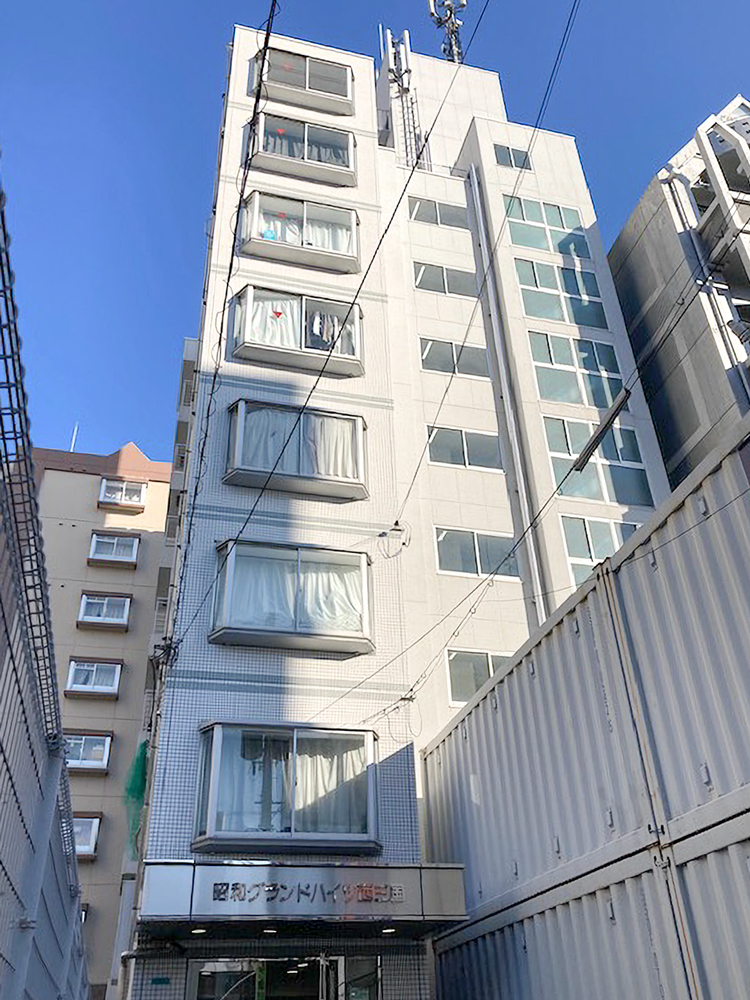 大阪メトロ御堂筋線東三国駅徒歩6分